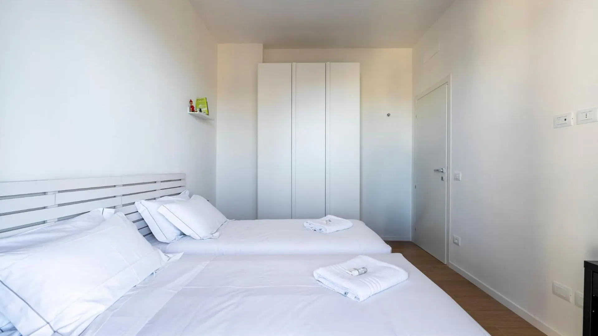 New 2Bdr - Panoramic Penthouse With Parking Space Florence Italy