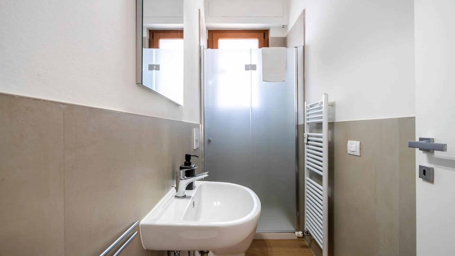 Apartment New 2Bdr - Panoramic Penthouse With Parking Space Florence