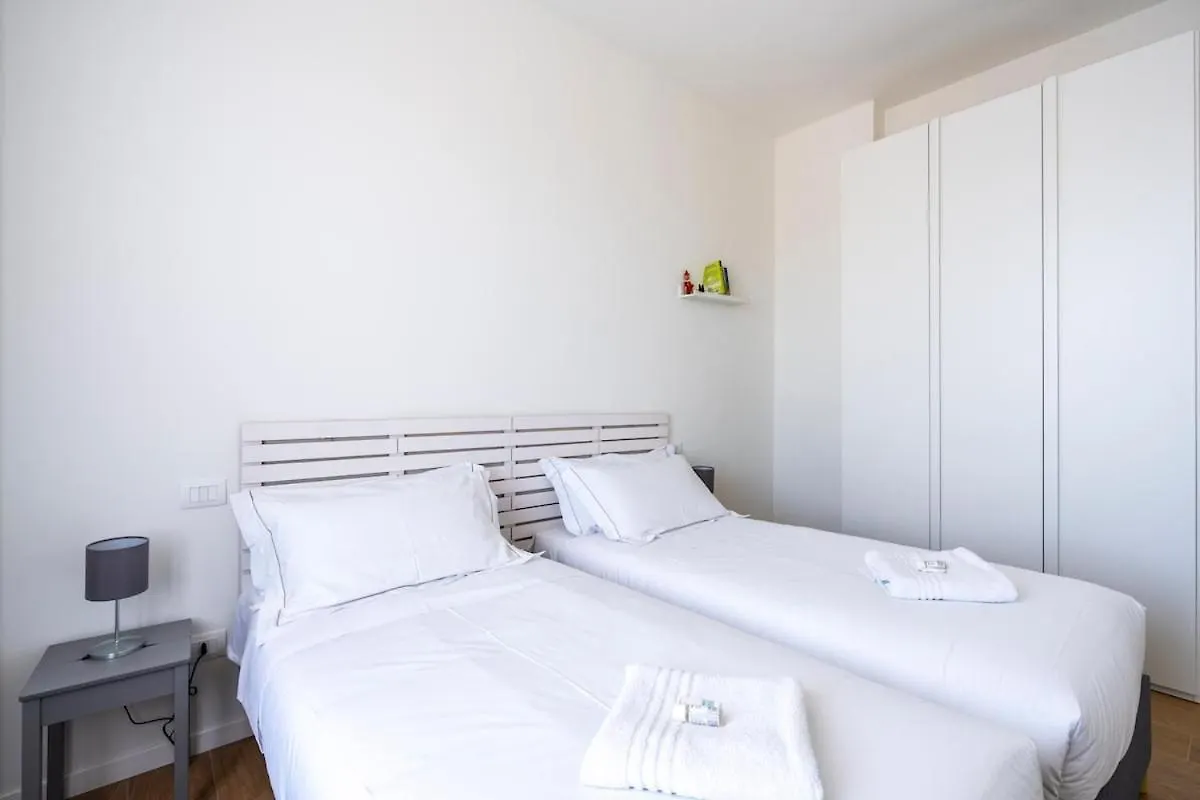 New 2Bdr - Panoramic Penthouse With Parking Space Florence Italy